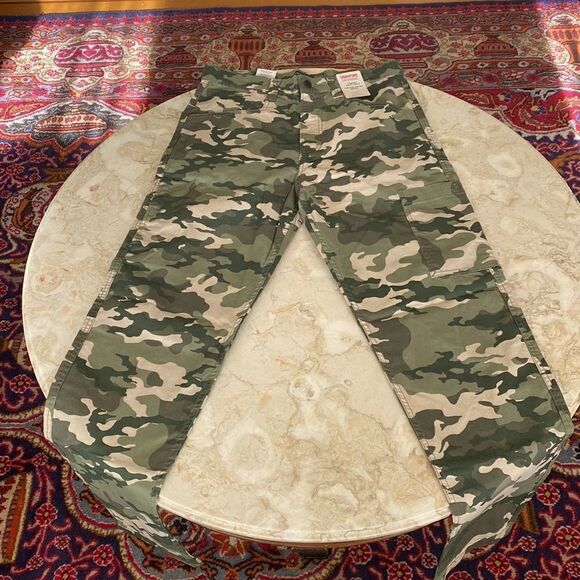 NWT Signature by Levi Strauss & Co.™ Men's Comfort Utility Pants Camo 32X32 - Picture 4 of 12